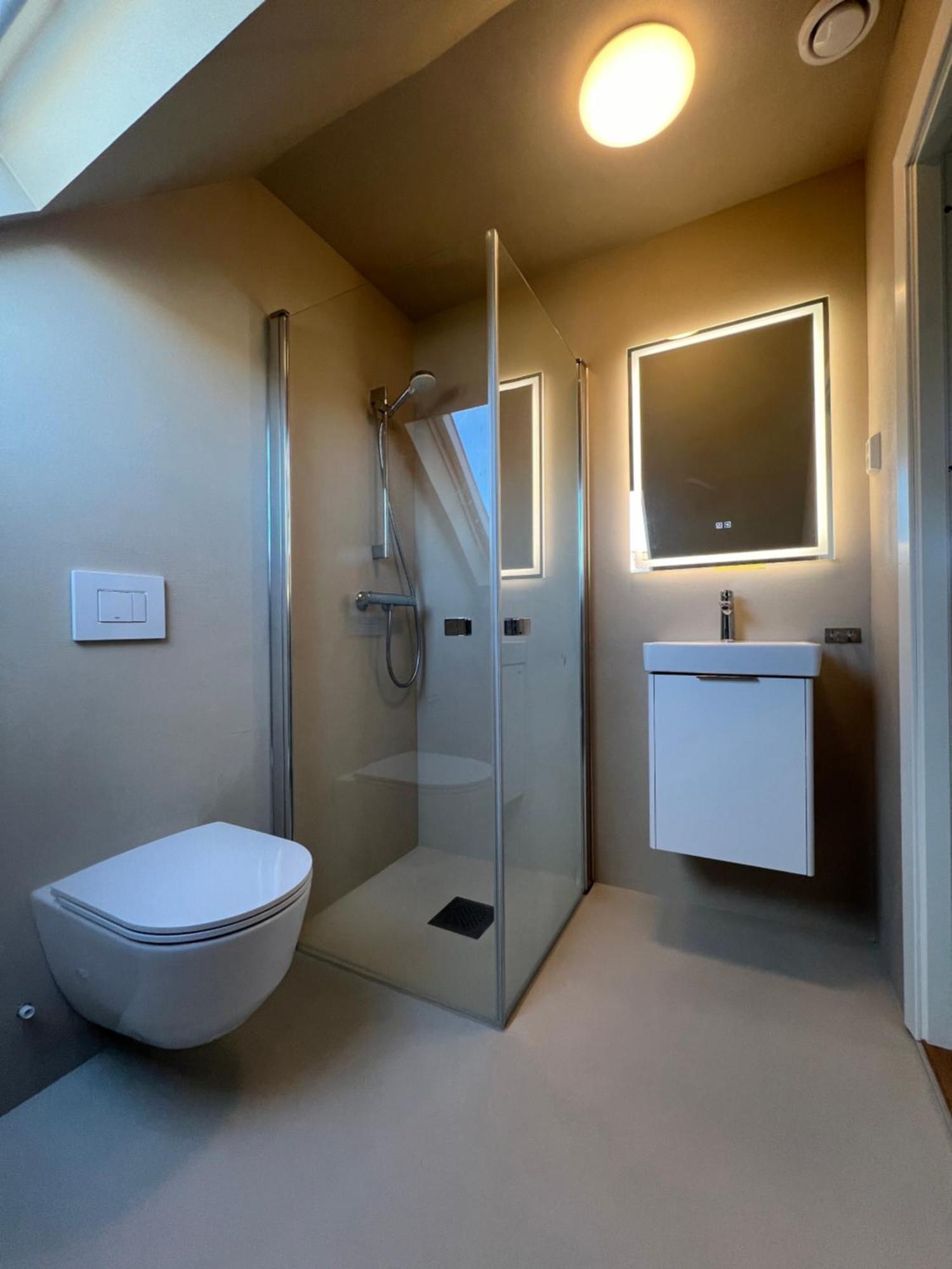 Central Guest House - Bedroom With En Suite Bathroom Stavanger Szoba fotó